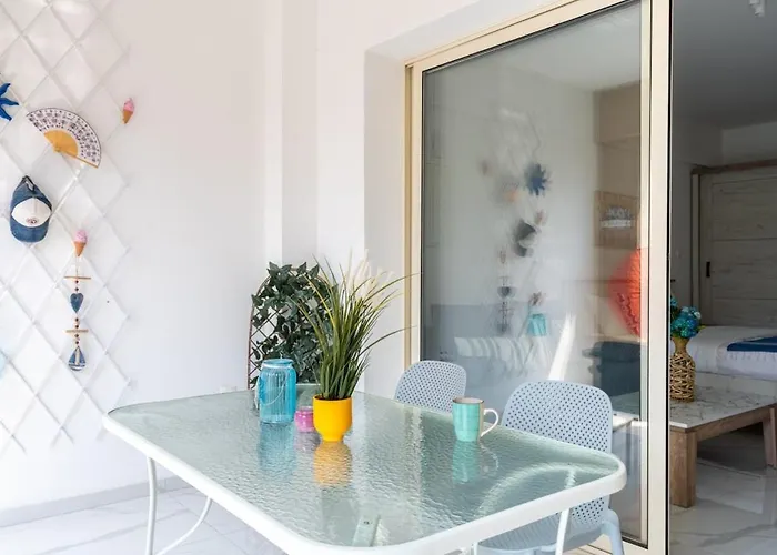 Sunny Side W Terrace In