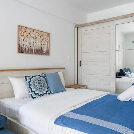 Apartment Sunny Side W Terrace In Larnaca